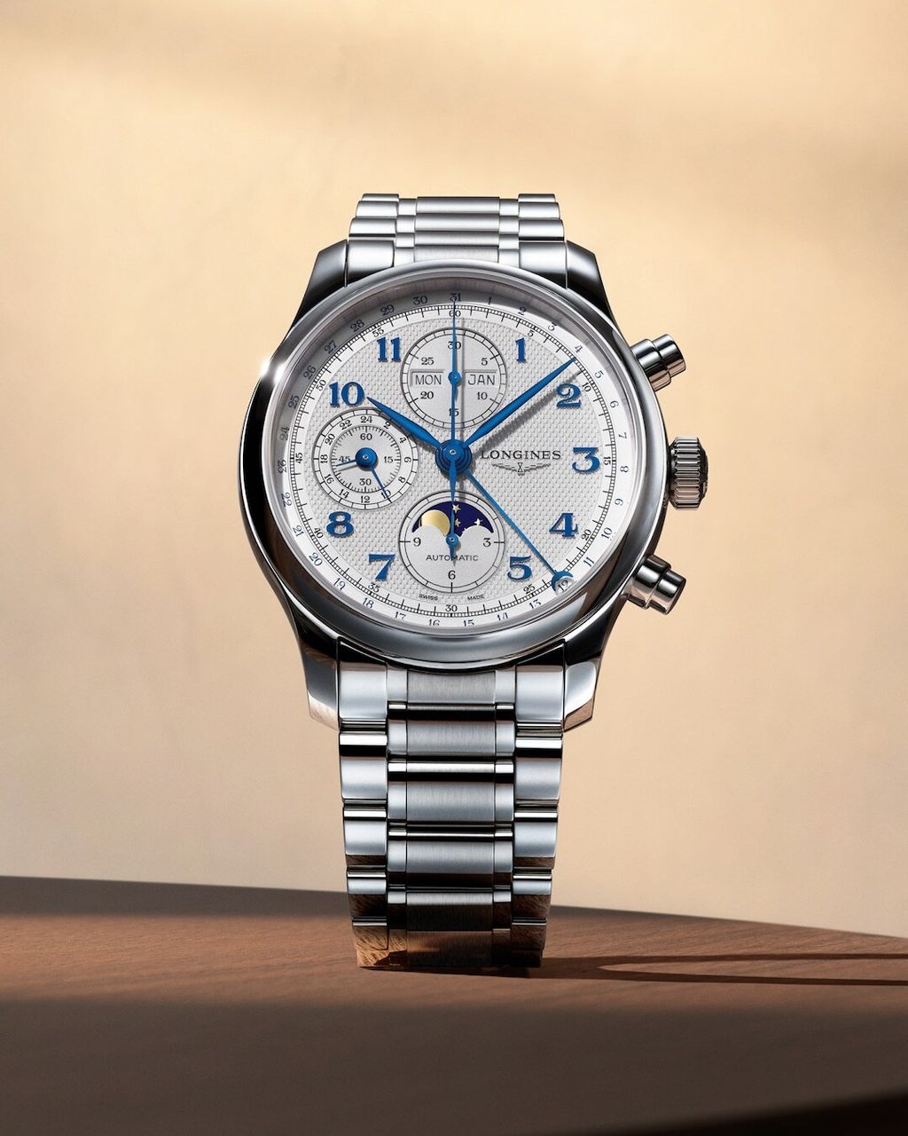 longines-master-collection-chrono-moonphase-l2-962-4-73-6-detailed-view-1600x2000-4-1d11ef