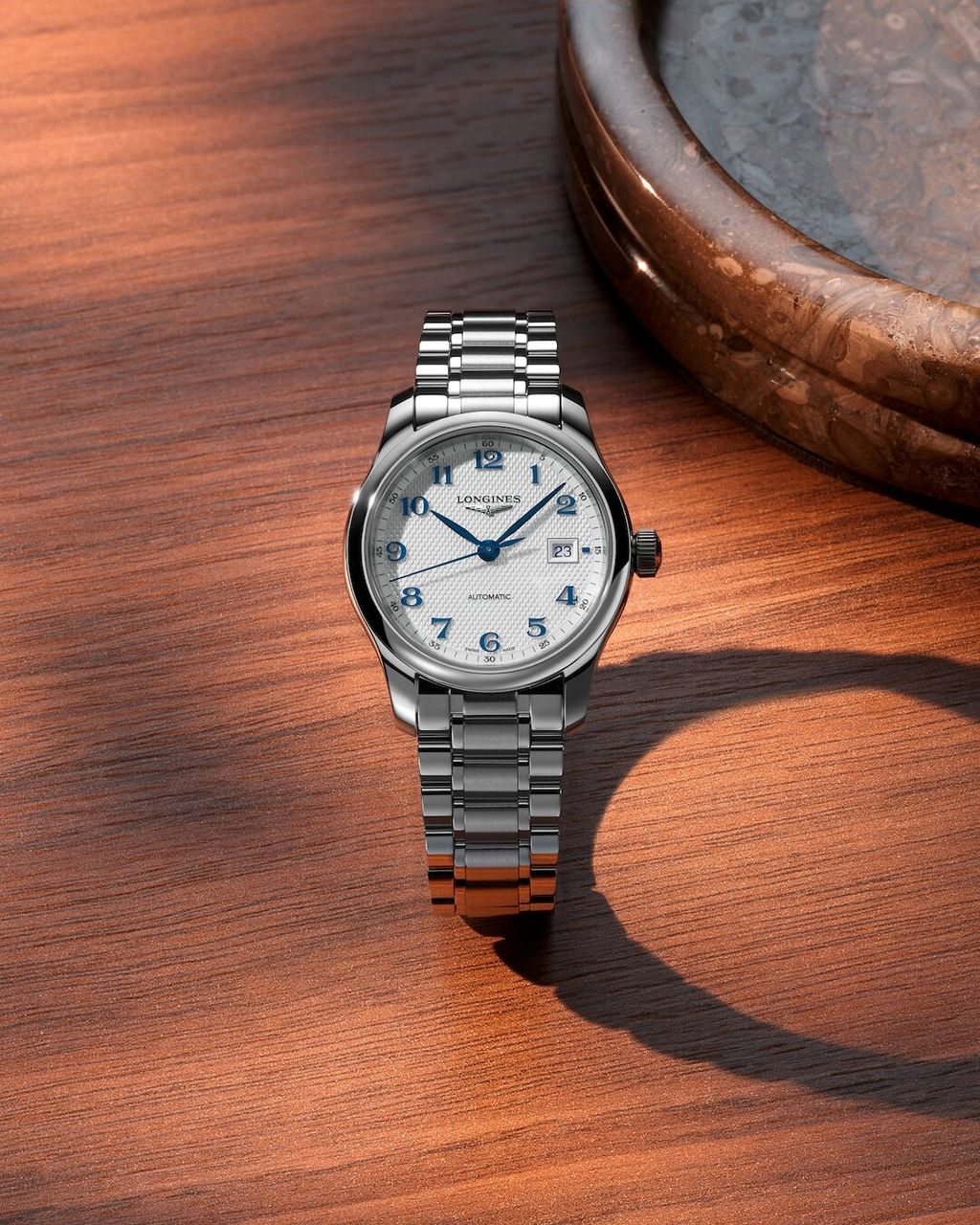 longines-master-collection-l2-449-4-73-6-detailed-view-1600x2000-4-08c9b2