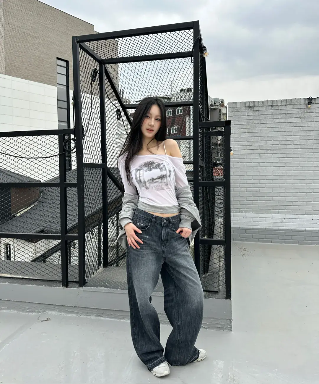 2e6f7cb1086545bc9681cc1bfd455bf7.jpg