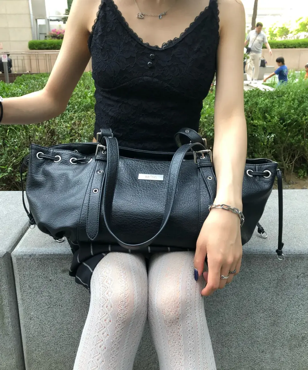 dcc6a4f910a143f4b3bfa5e52080e3e3.jpg