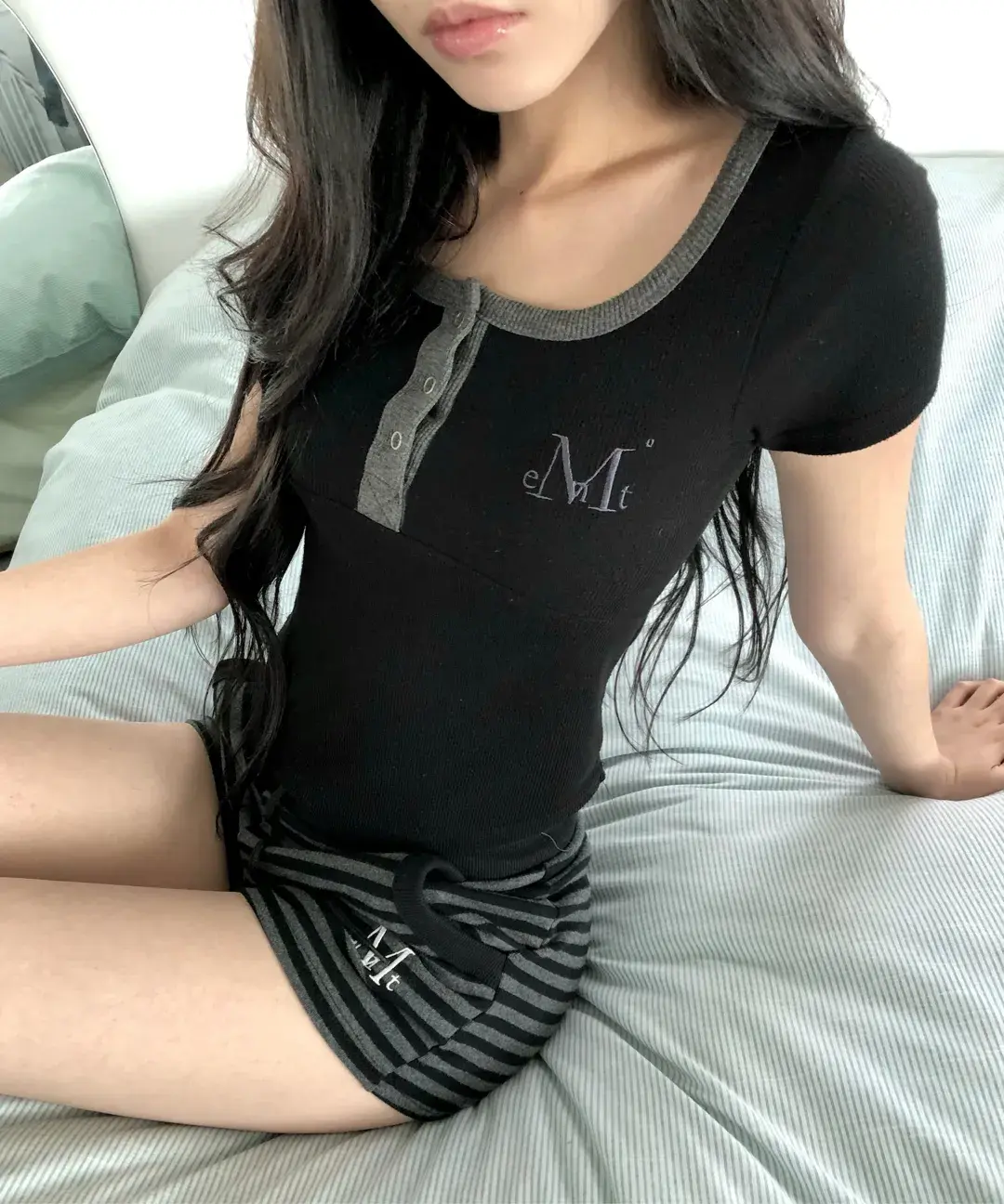 1bb1a9c97937462894892d7311dd66bc.jpg