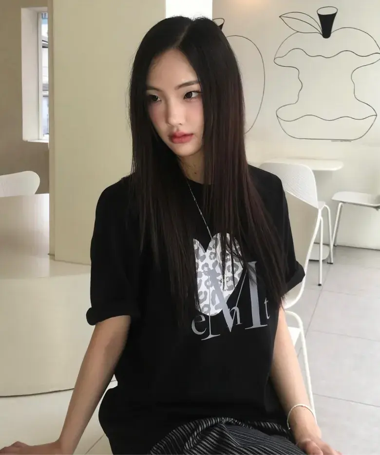 e5b7425cc1a243a6bd56d63793ad0365.jpg