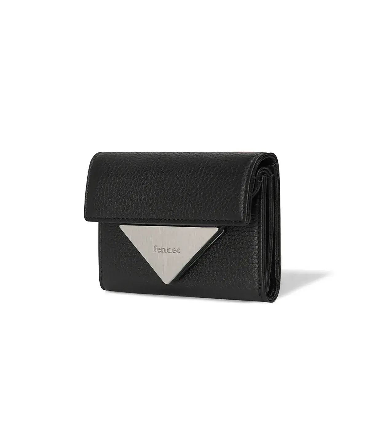 PEBBLE BLACK
