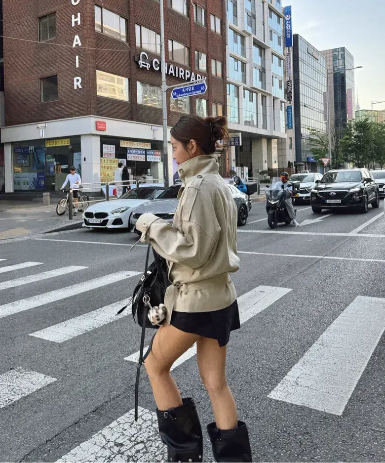 84ab4a4438a44b7184fc691a95b434ce.jpg