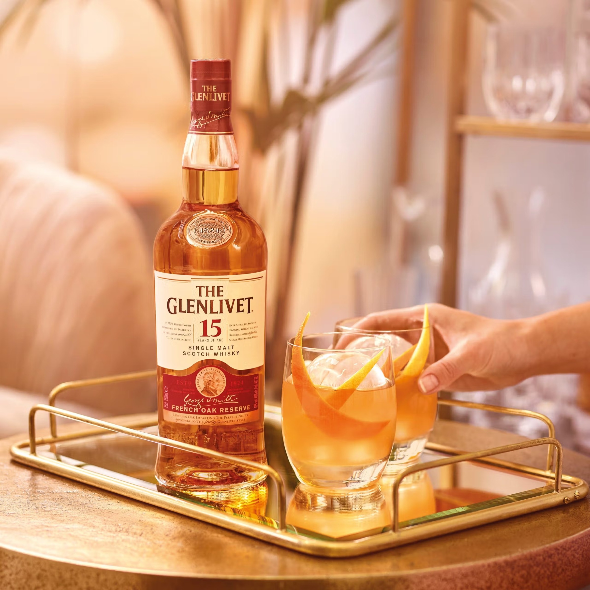 imgi_247_the-glenlivet-15-year-old-valley-of-the-bees-whisky-cocktail-drink-scaled-1