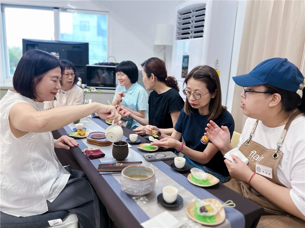 愛之光 Light of Love Taiwan 護眼志工茶會茶敘時光