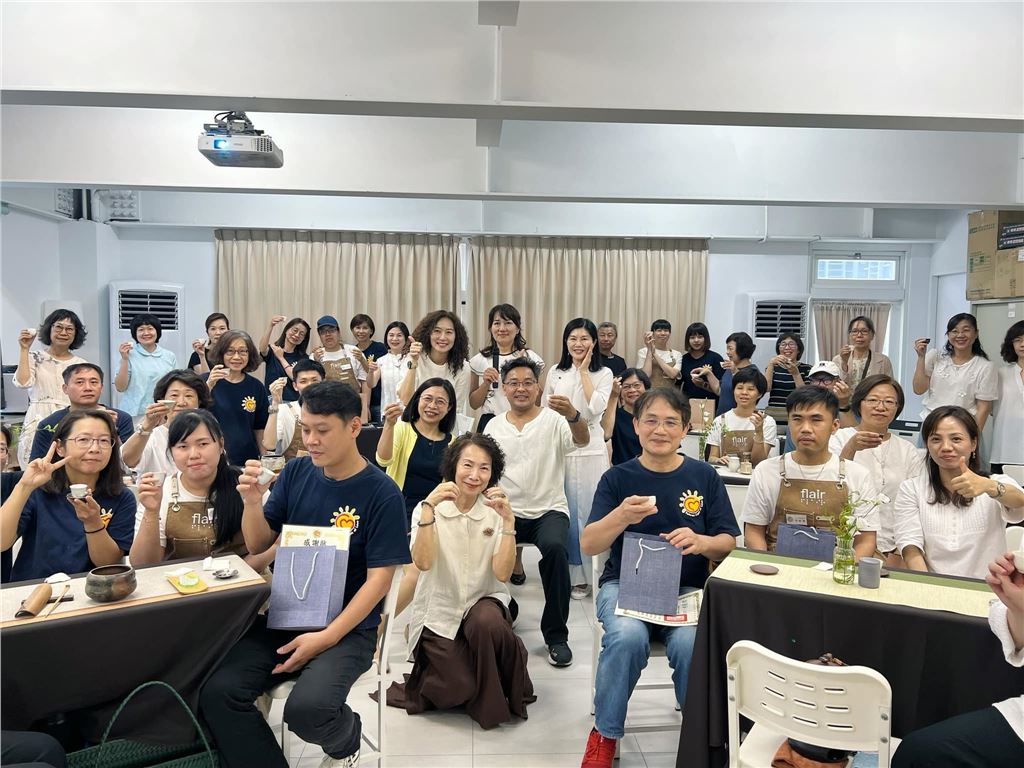 愛之光 Light of Love Taiwan 2024 護眼志工茶會大合照