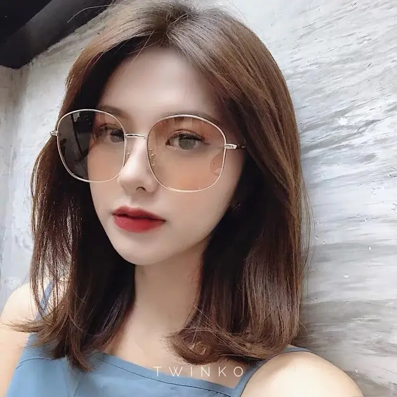 800x (1)
