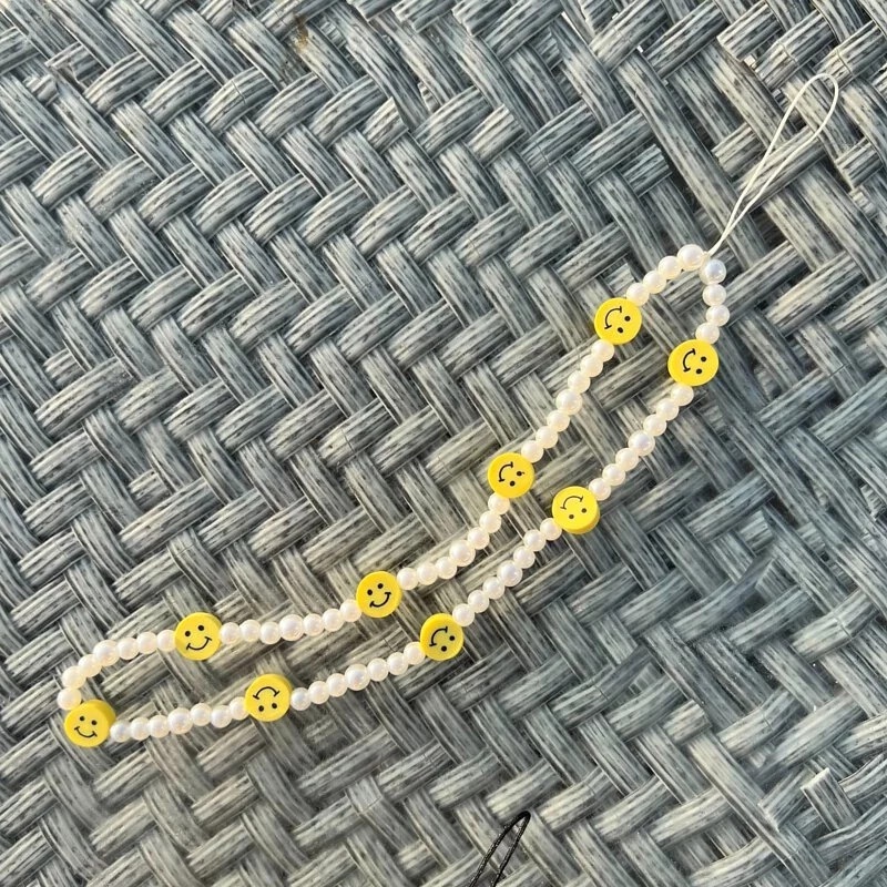 笑臉+珍珠串珠