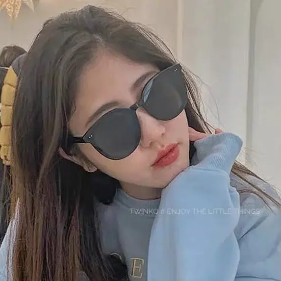 800x (2)