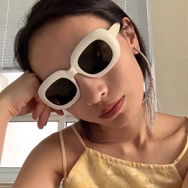 800x (2)