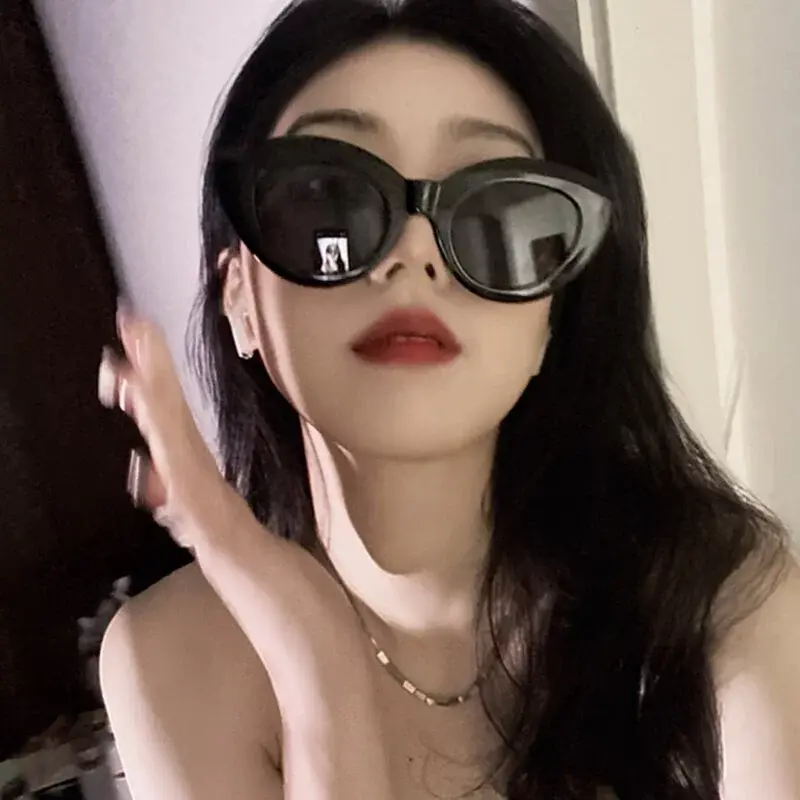 800x (1)