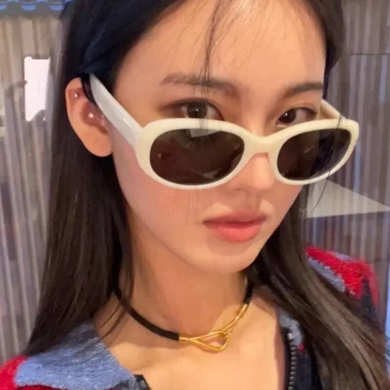800x (1)