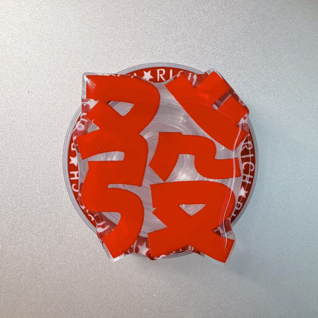 tw-11134207-7ras8-m4u8svv8fpnaaf