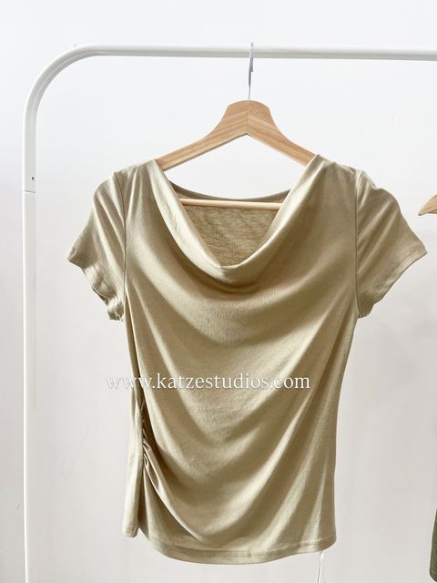 57D7723E-EF07-4685-9FCA-3D1B50A2B415