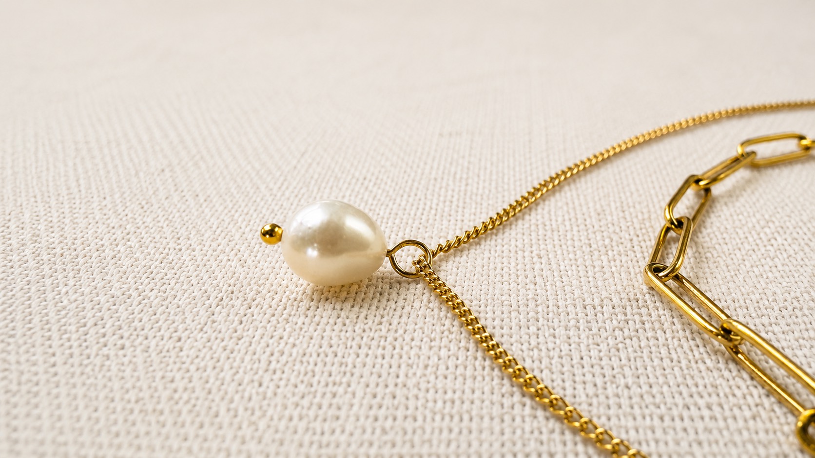 如何挑選適合自己的飾品？從材質、設計到日常搭配一次了解 How to Choose the Right Jewelry for Your Everyday Style