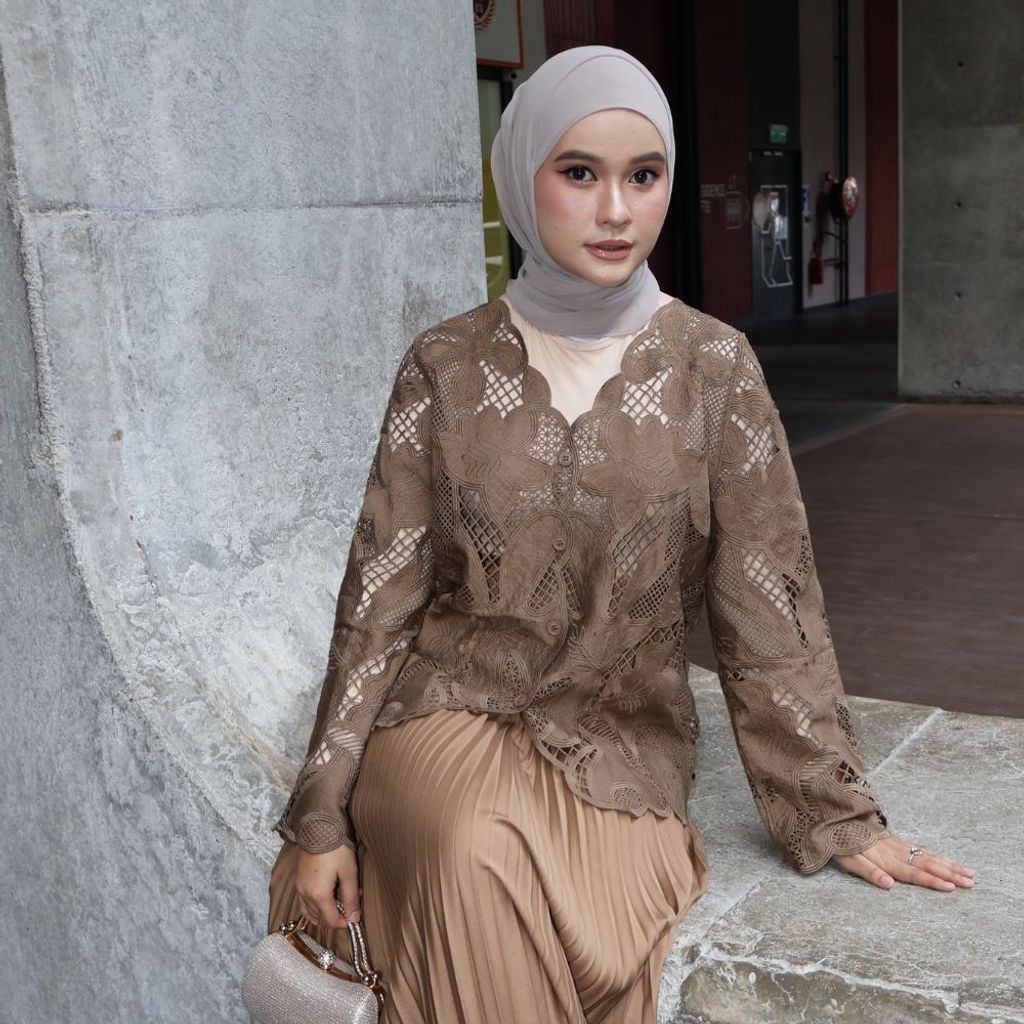 e1b64b20a7a24845a9ba130dd1950c33~tplv-aphluv4xwc-origin-jpeg