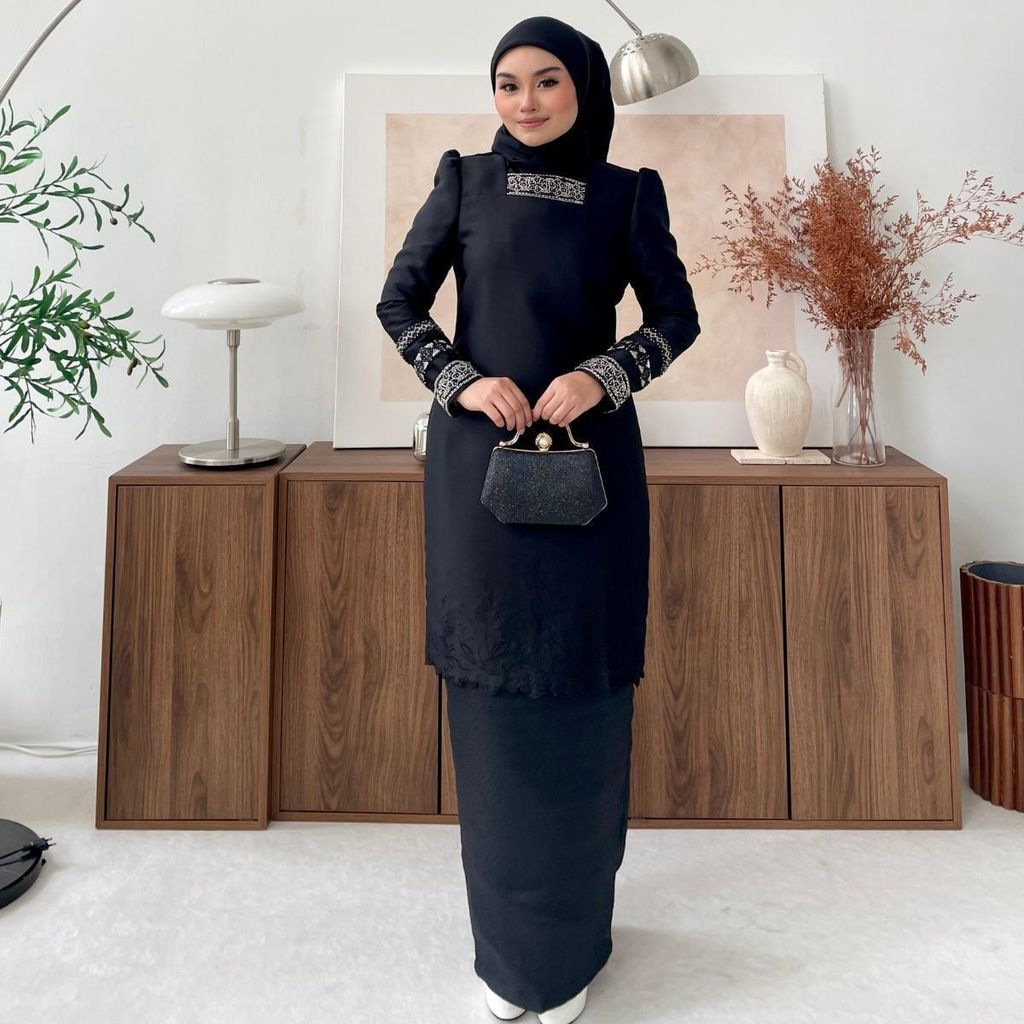 black songket