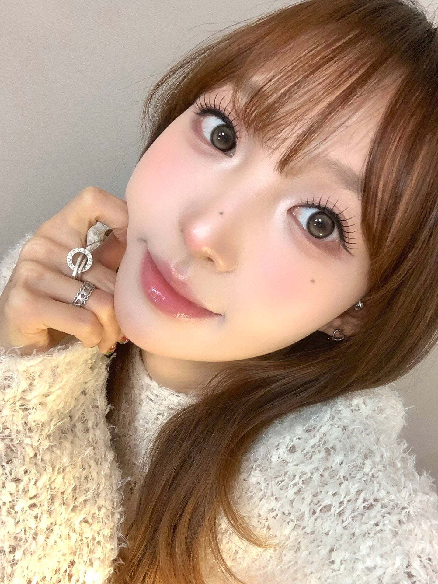 kazzue-color-contacts-moonveil-shadowmoon-gold-2