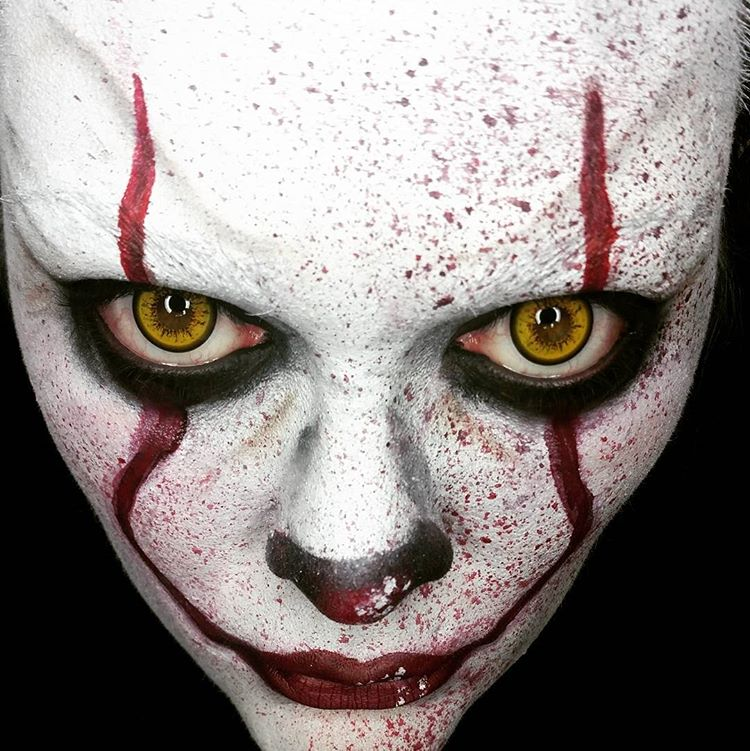 kazzue-color-contacts-cosplay-vivid-yellow-2