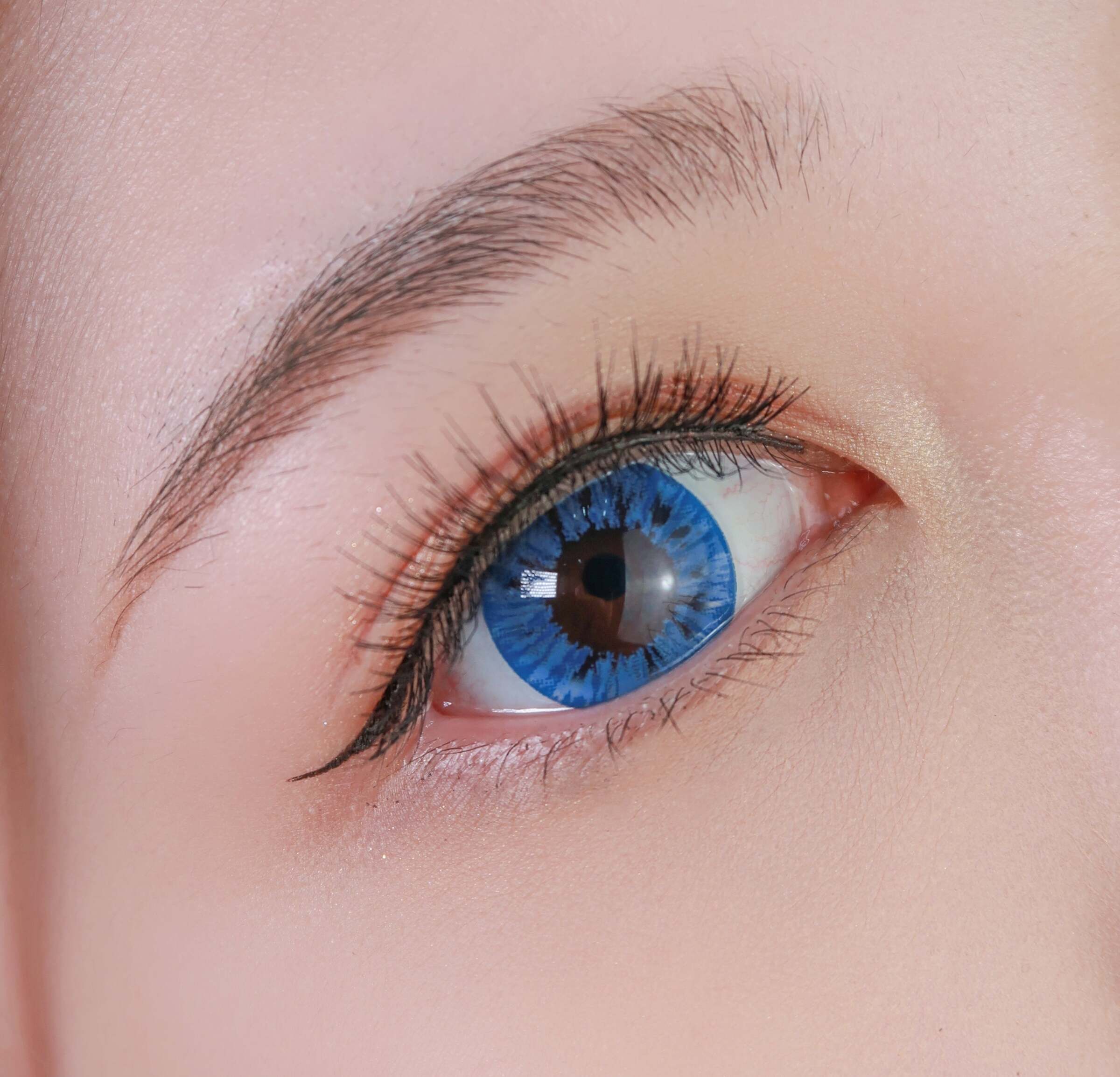 kazzue-color-contacts-starryeye-blue-3
