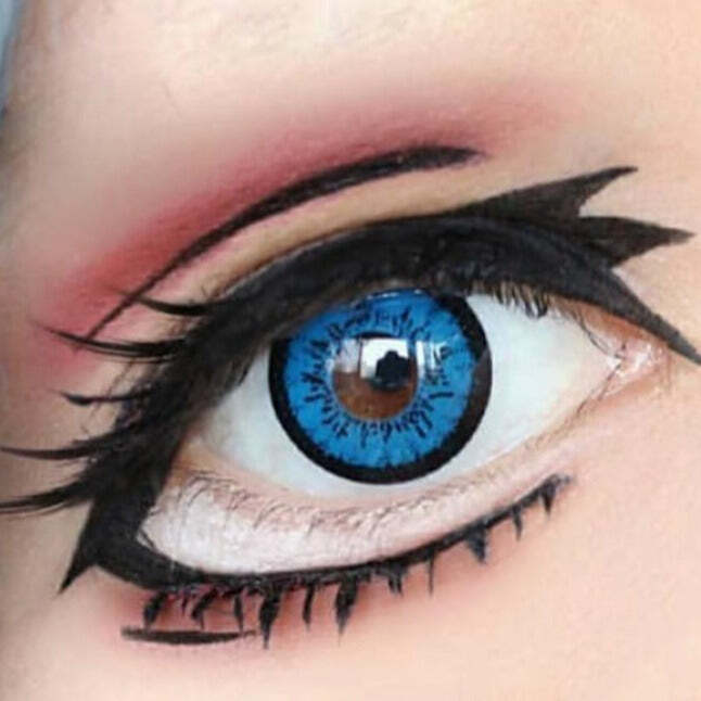 kazzue-color-contacts-dolleye-blue-2