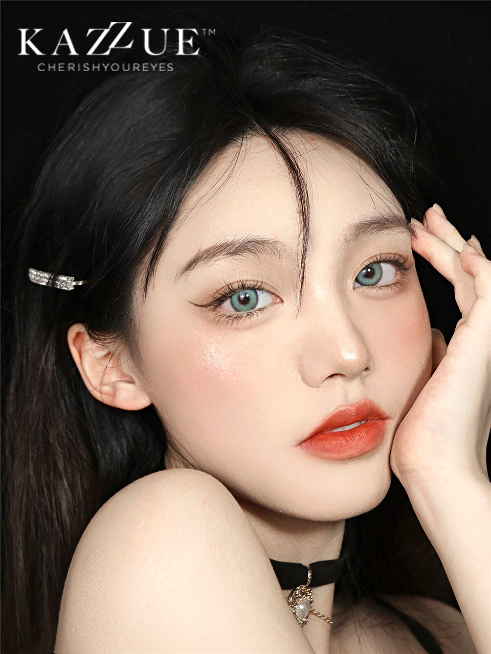 kazzue-color-contacts-heavenly-mint-green-3
