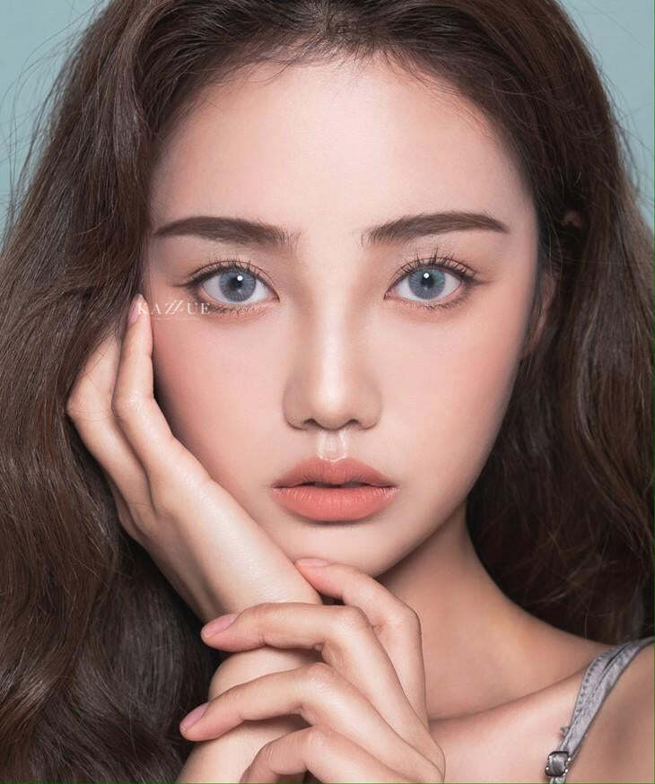 kazzue-color-contacts-glam-crystal-3