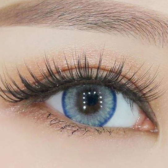 kazzue-color-contacts-pro-aqua-blue-2