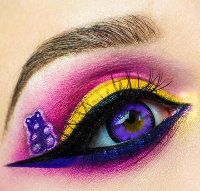 kazzue-color-contacts-heavenly-gummi-violet-2