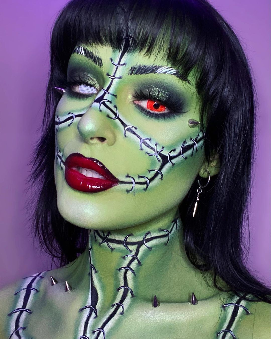 kazzue-color-contacts-toxic-red-17mm-3
