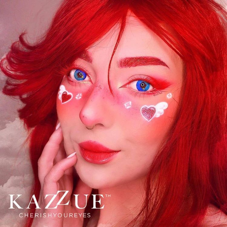 kazzue-color-contacts-coscon-anime-blue-3