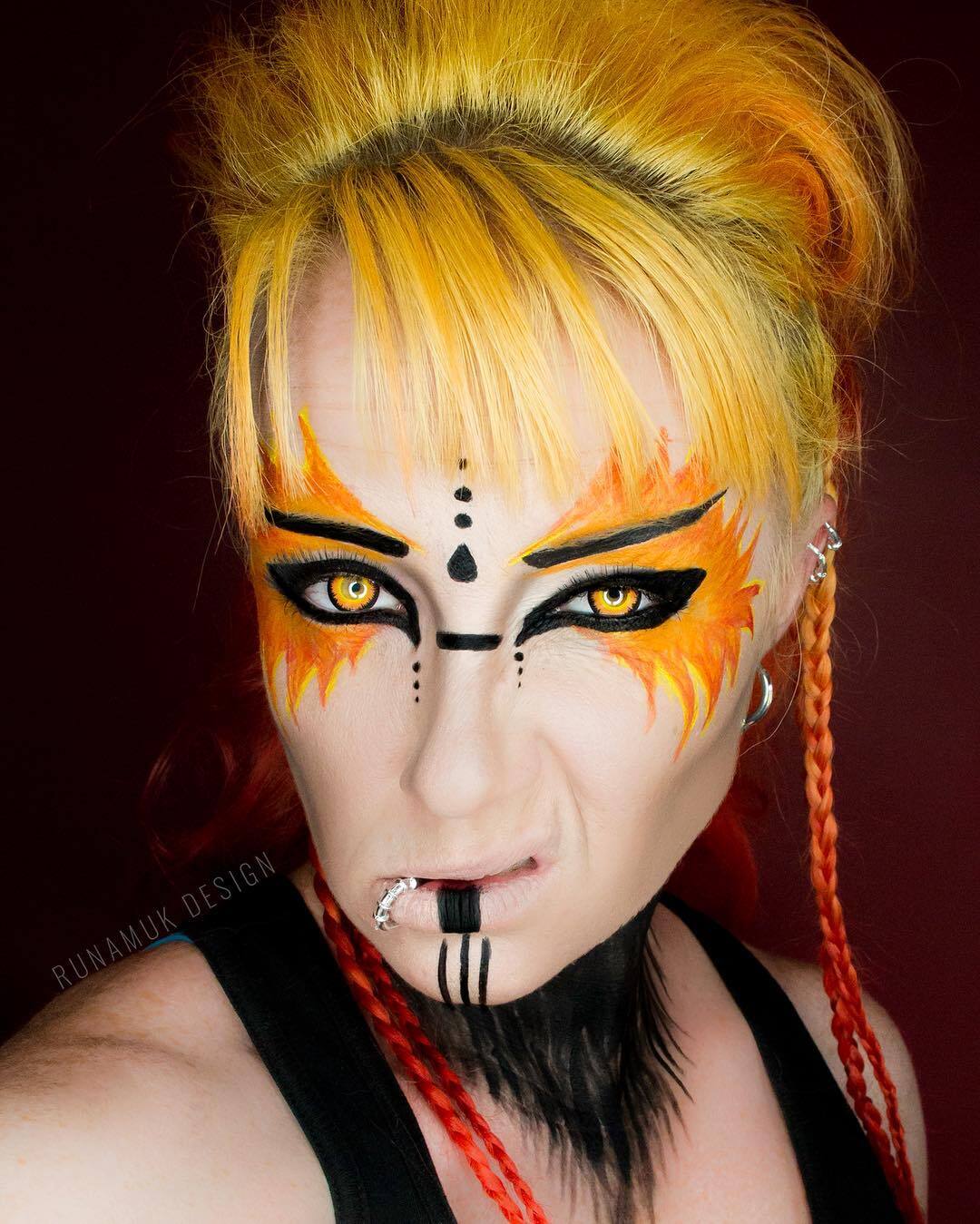 kazzue-color-contacts-orange-werewolf-3