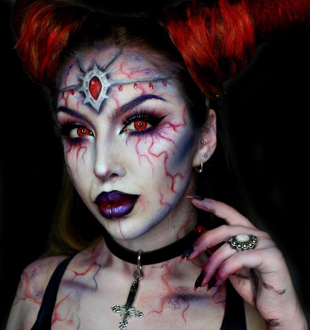 kazzue-color-contacts-volturi-vampire-3