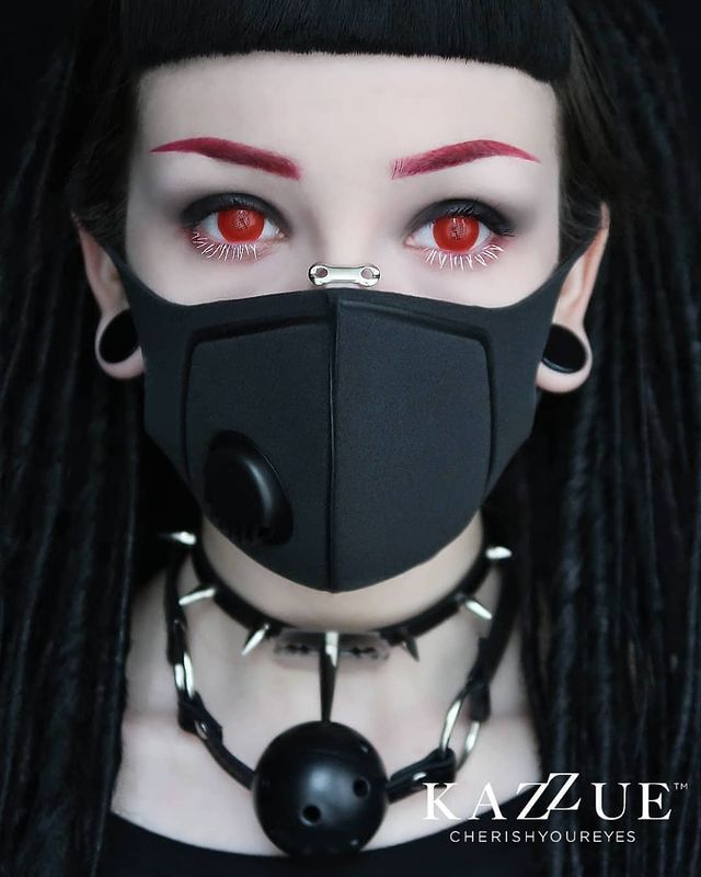 kazzue-color-contacts-crimson-red-3