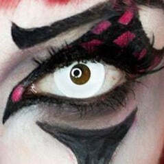 kazzue-color-contacts-whiteout-2