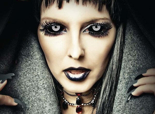 kazzue-color-contacts-sclera-dark-dracul-22mm-3