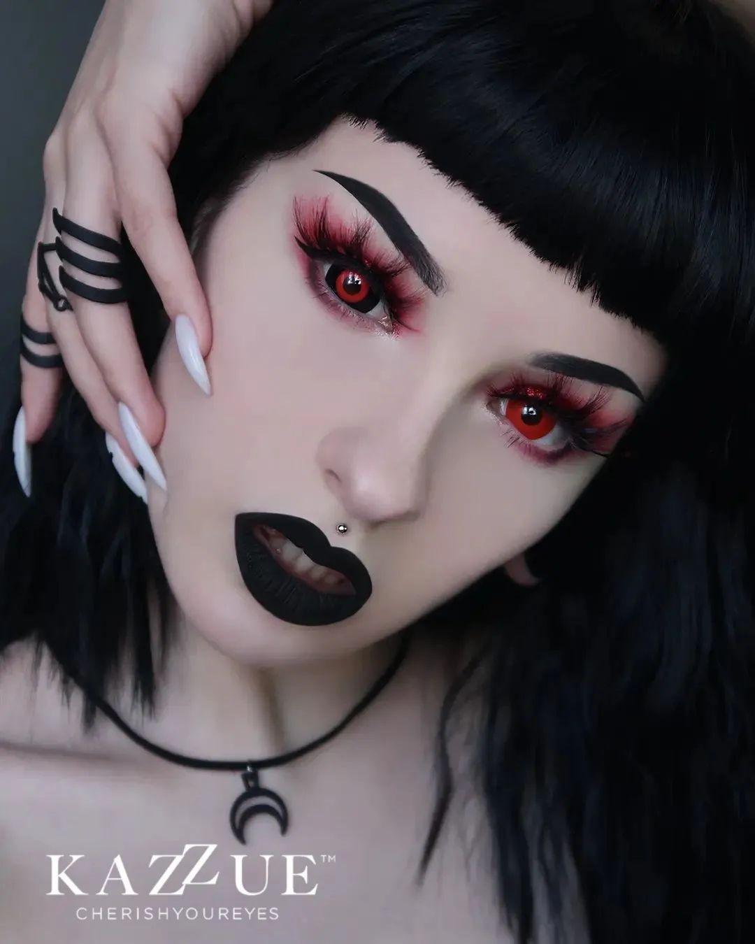 kazzue-color-contacts-mini-sclera-tokyo-ghoul-17mm-3