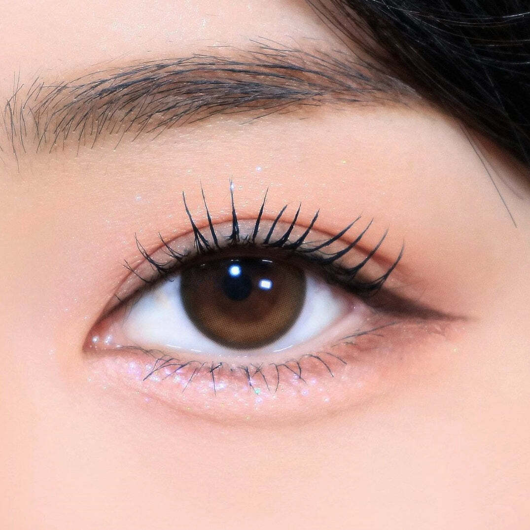 kazzue-color-contacts-toric-contour-brown-2