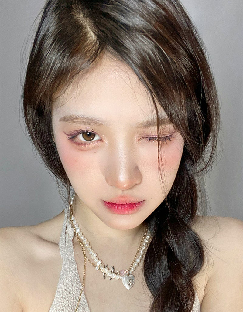kazzue-color-contacts-toric-contour-brown-3