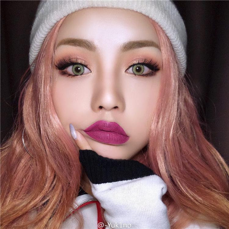 kazzue-color-contacts-pro-khaki-green-3