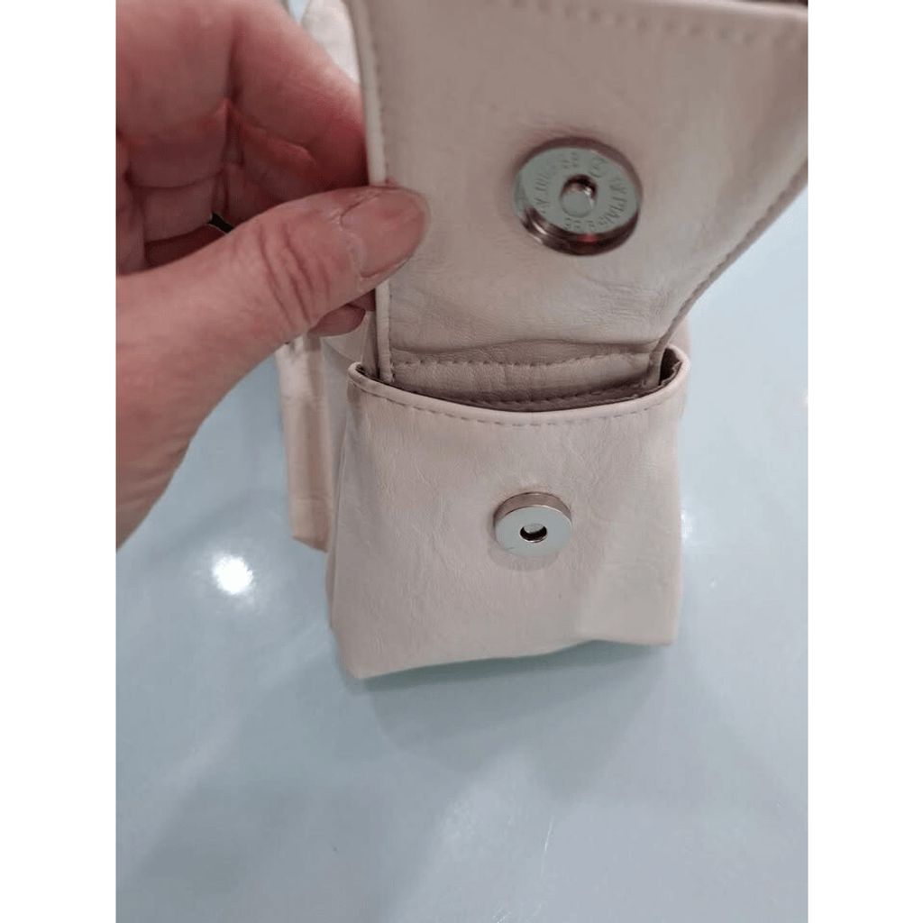 tw-11134275-820l9-mk22cgsf2ade11