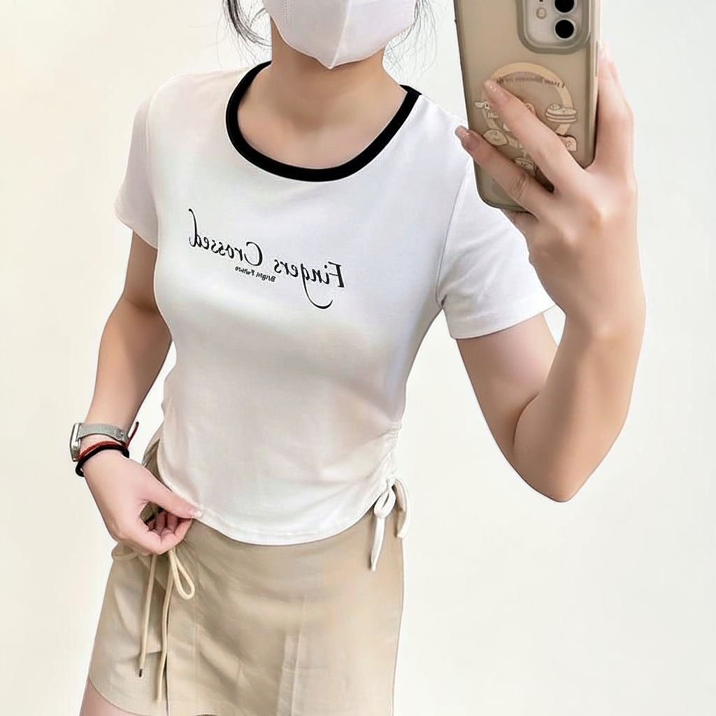 tw-11134207-820ld-mom7lxqcrdand2