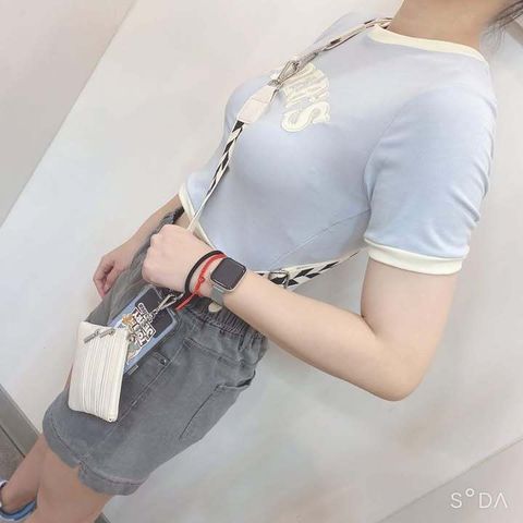 tw-11134207-820l5-moql2jbimebz66
