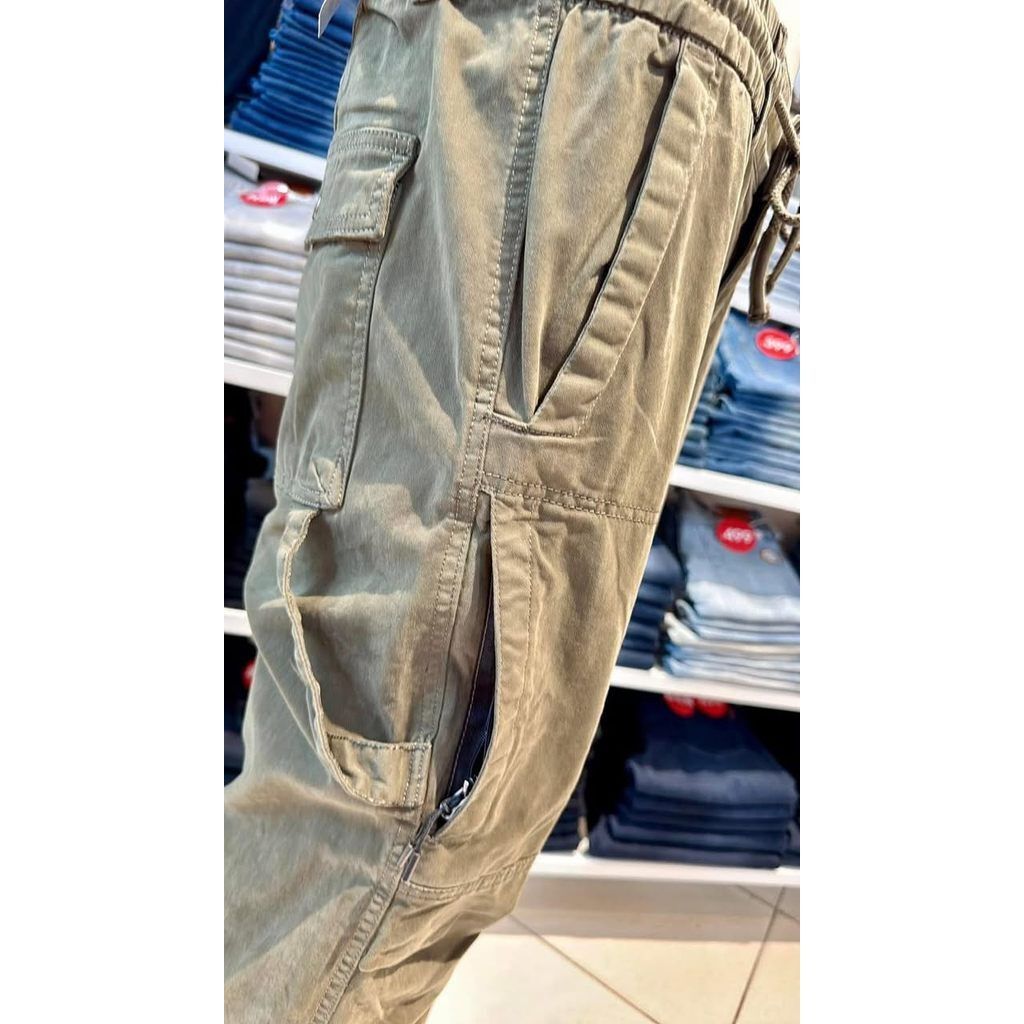 tw-11134275-820lc-mljo7un7a61b2a