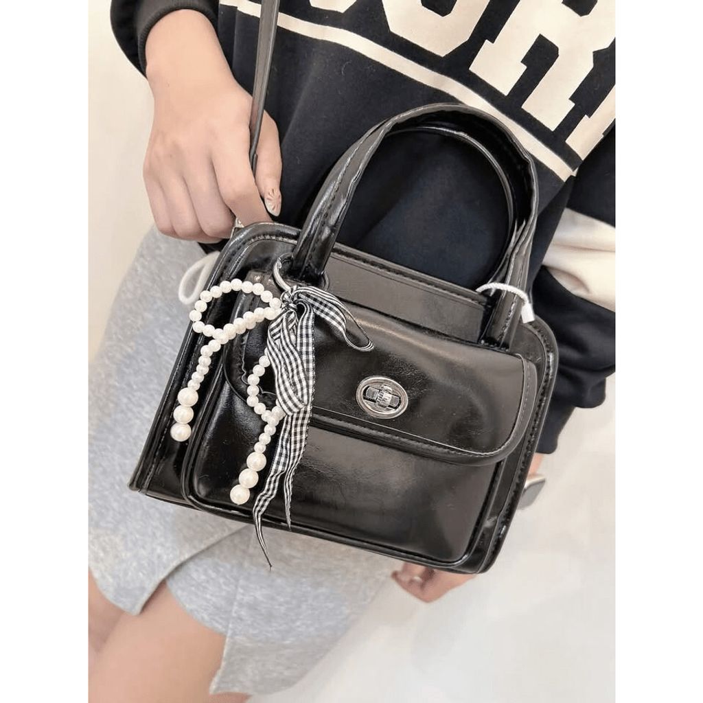 tw-11134275-81ztl-mia0coqojbbbb6