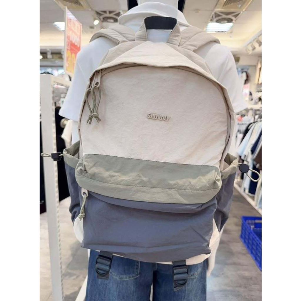 tw-11134207-820lc-mom9y0uq2pla4b