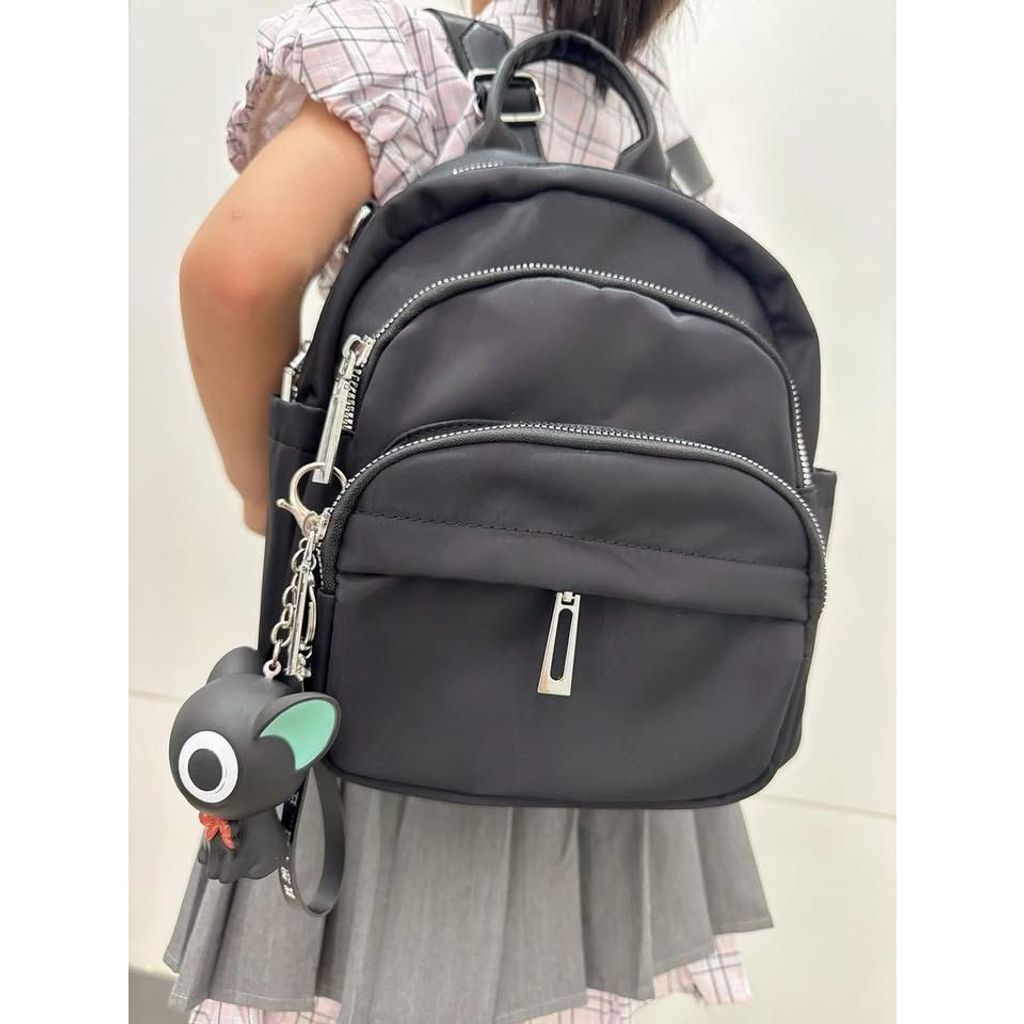 sg-11134275-823o9-motj06s6us5cb2
