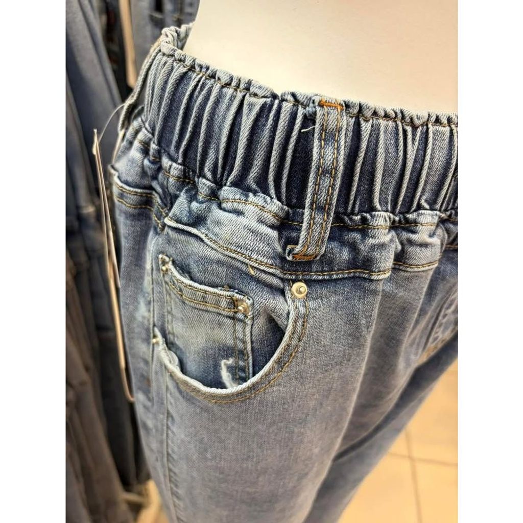 tw-11134275-820lb-mndmyu8f4b2a80