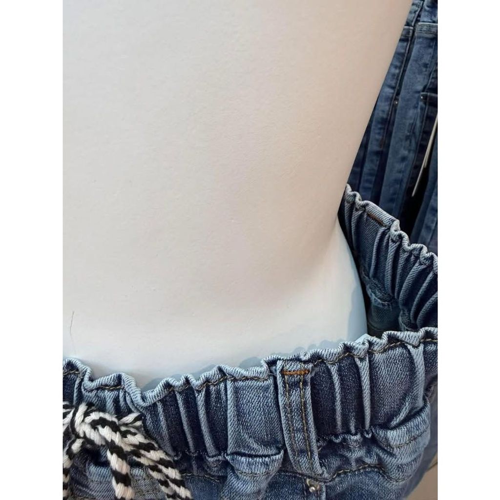tw-11134275-820ld-mndmyuk52ccoa9